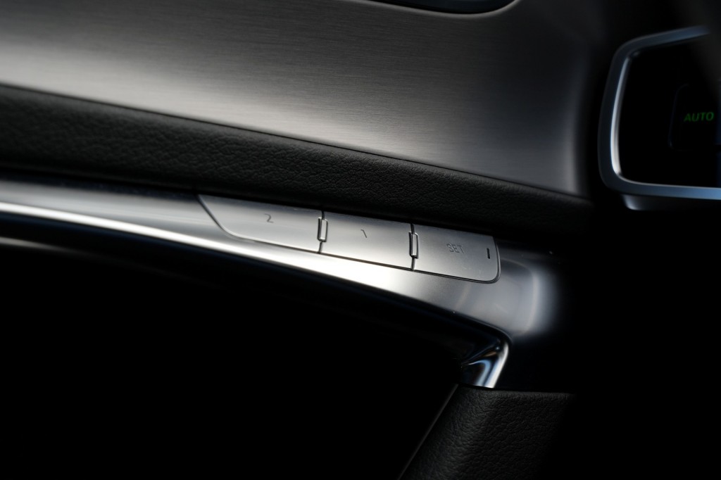 large_1753084616445846