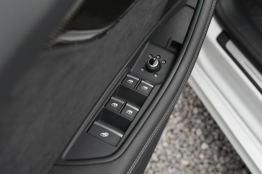 large_1755087767391134