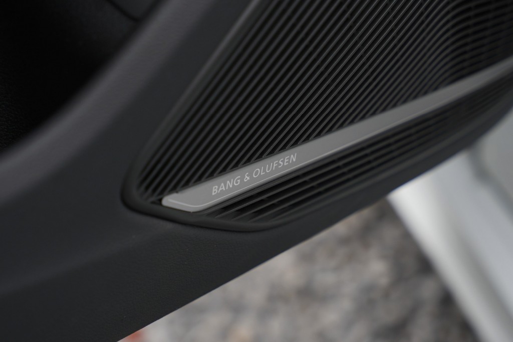 large_1755087767391504