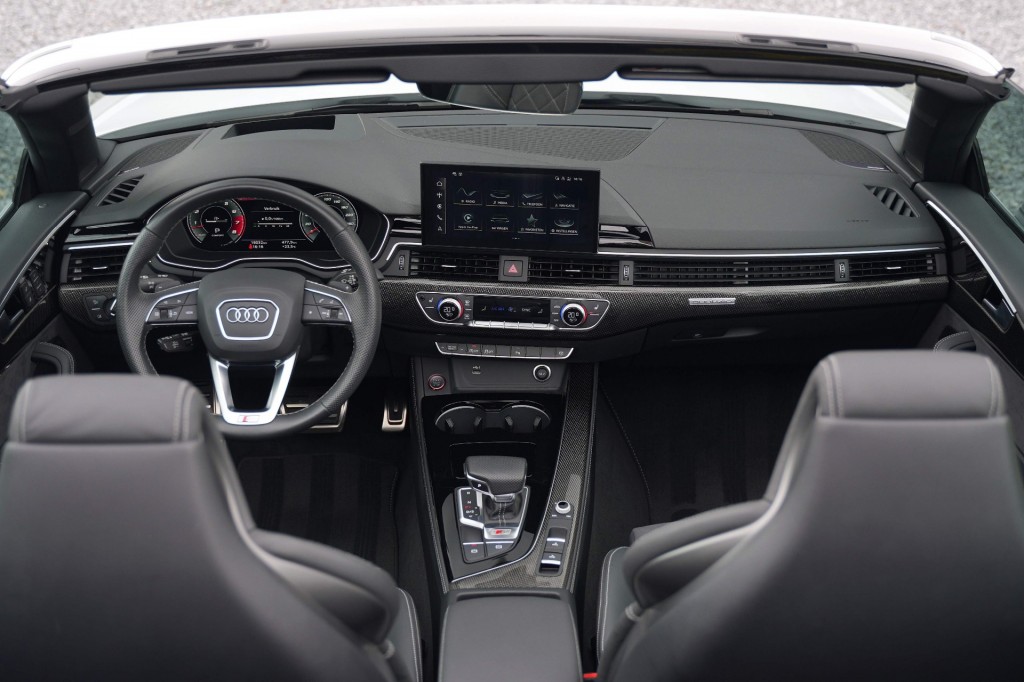 large_1755087767391846