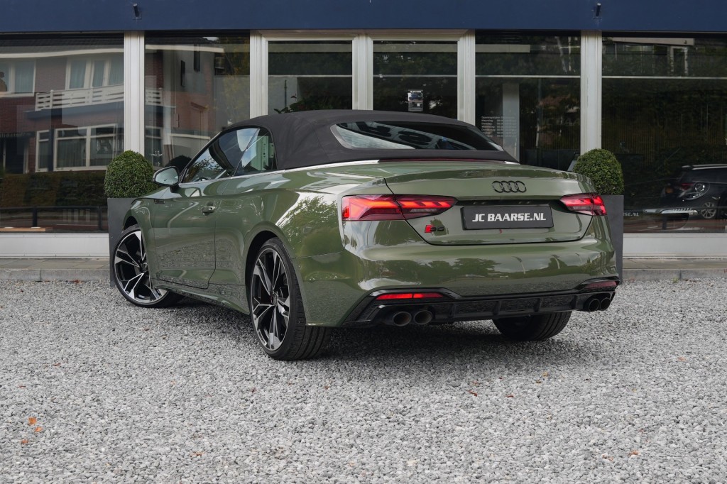 large_1755252664945022