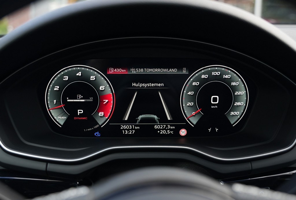 large_1755252664945177