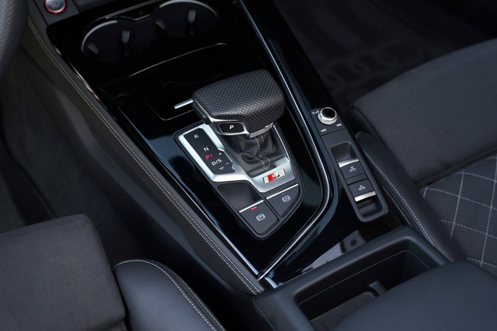 large_1755252664945454