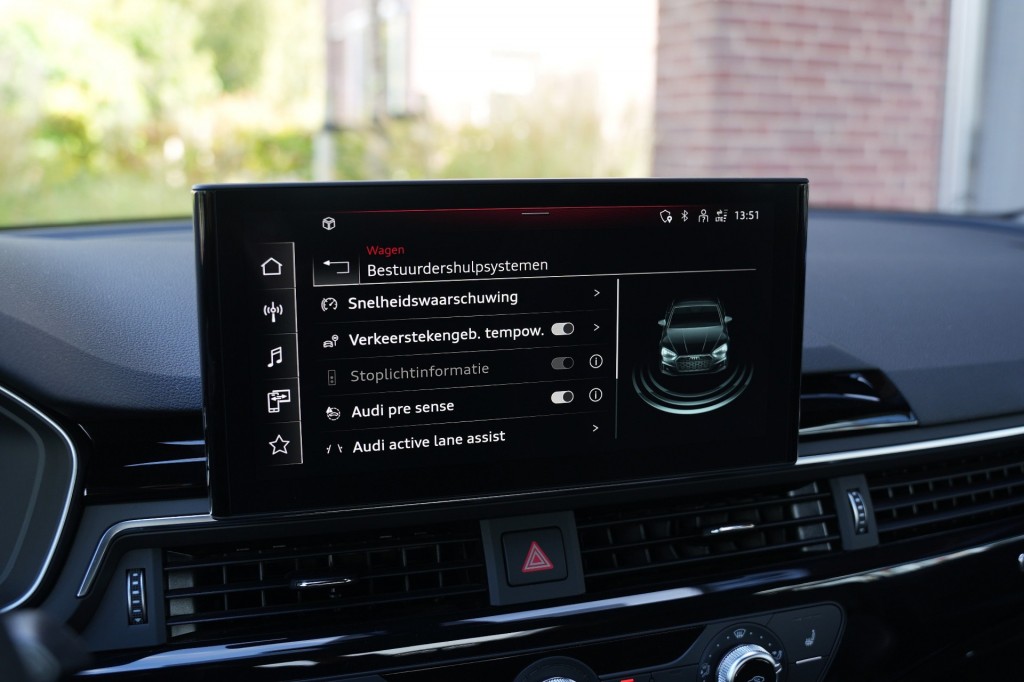 large_1755252664945459