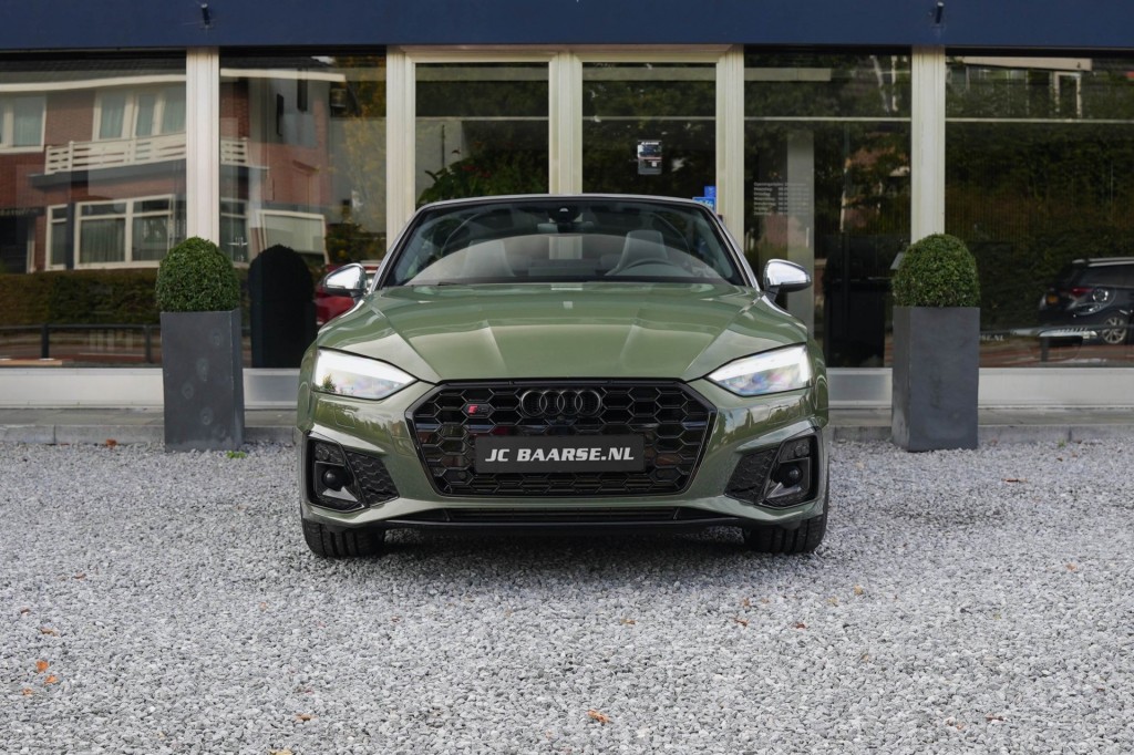 large_1755252664945467