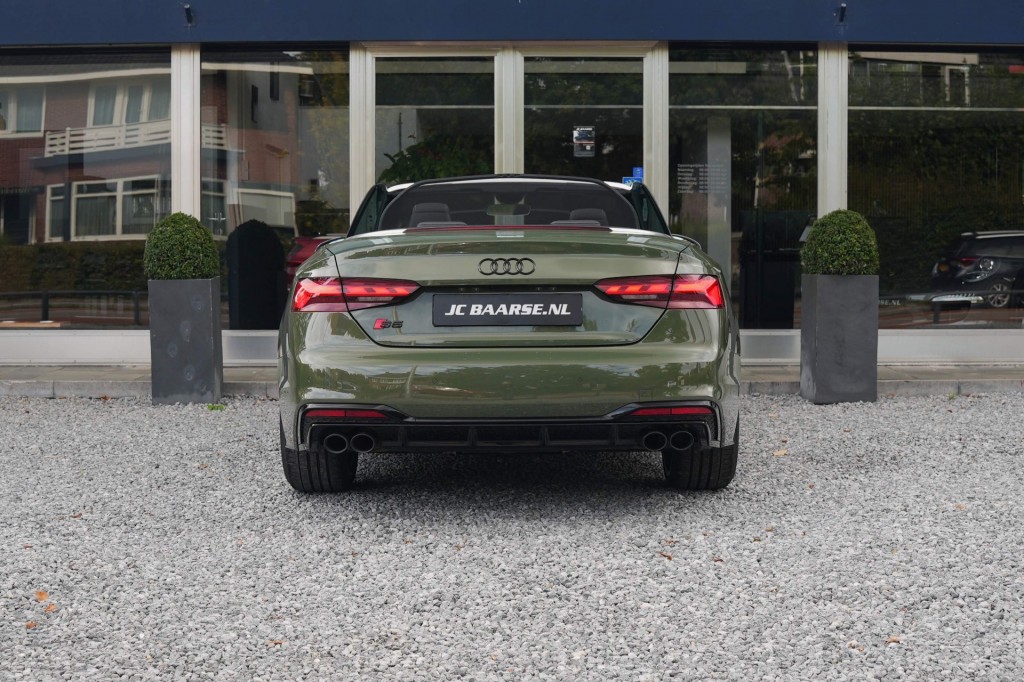 large_1755252664945902