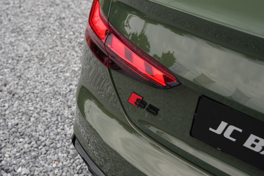 large_1755252664945980