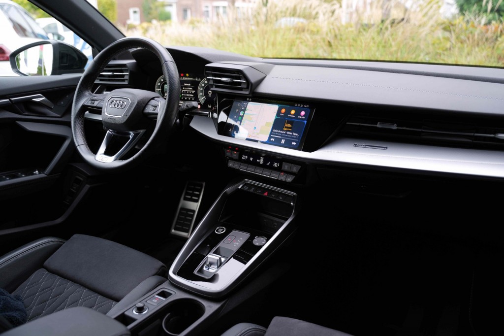 large_1757066551612218