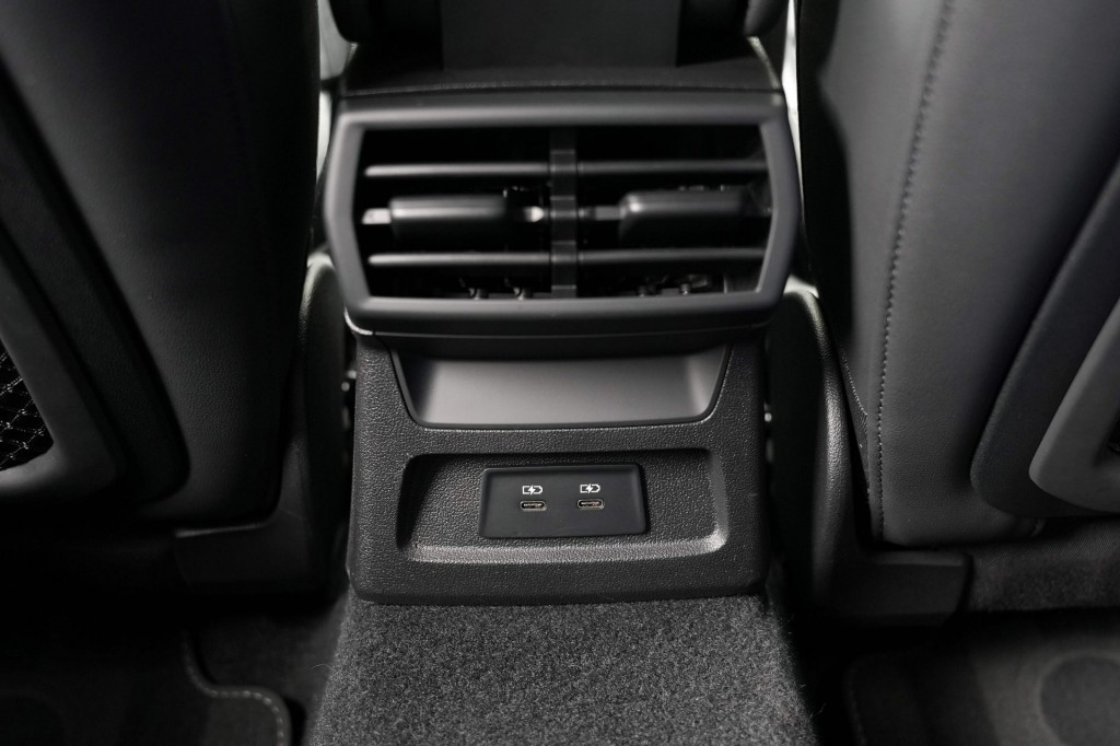 large_1757066551612880