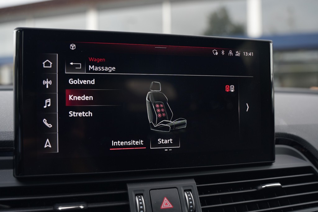 large_1758101521108482