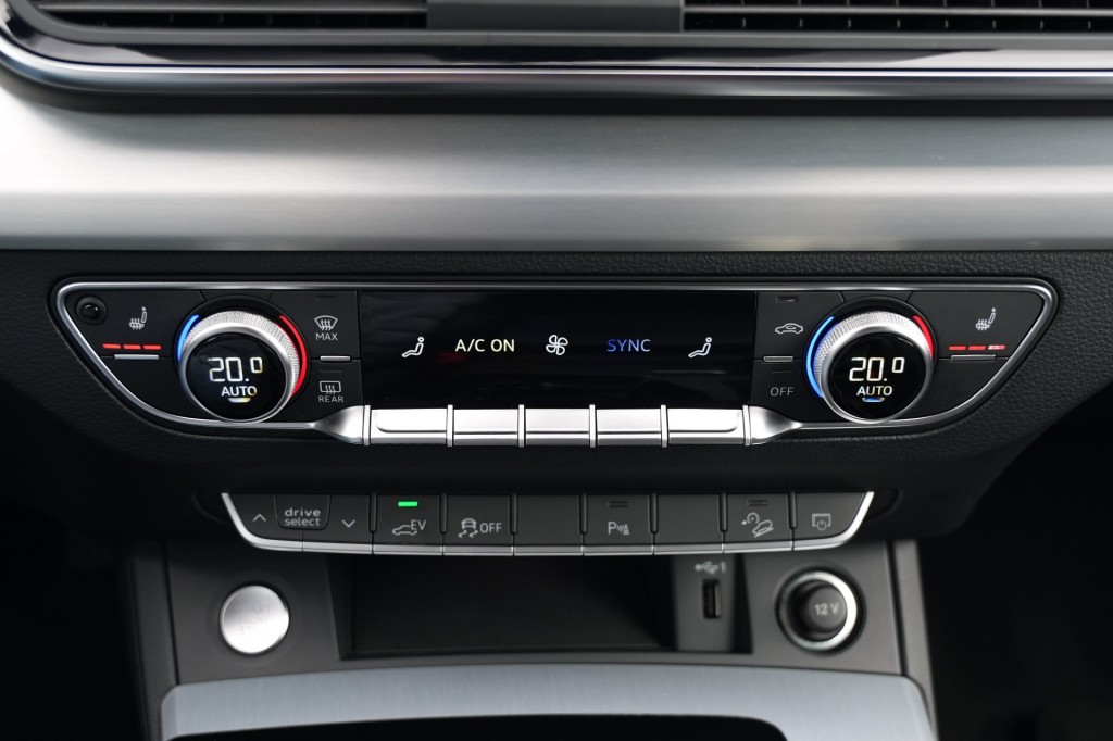 large_1758101521108685