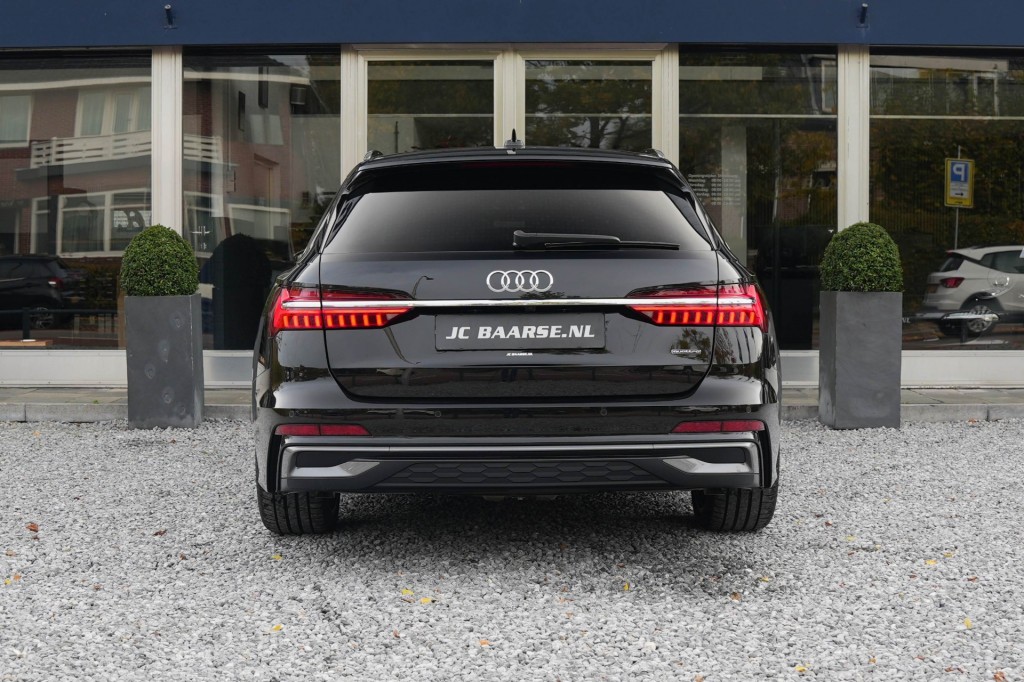 large_1759731906636063